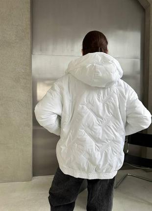 Весенняя куртка с капюшоном 
ткань: плащевка паяная с силиконом 150, подкладка плащевка 
размер: 42-44, 46-489 фото