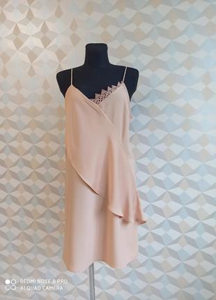 Нежное стильное платье комбинация с воланом