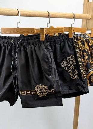 Чоловічі шорти versace
