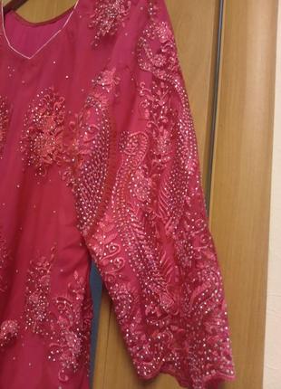 Изумительное платье с вышивкой нитками и камнями, индийский наряд5 фото