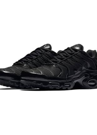 Nike air max tn plus triple black