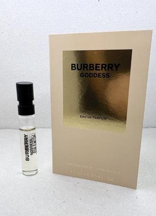 Burberry goddess парфюмированная вода