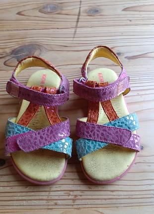 Босоножки agatha ruiz de la prada 24