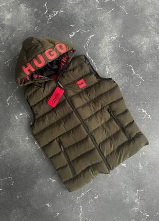 Жилетки hugo boss1 фото