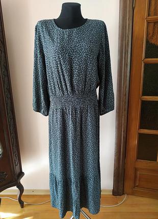 Прекрасное платье миди tu