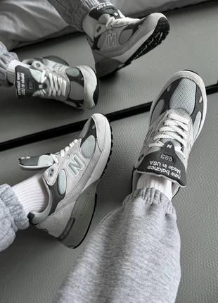 Женские кроссовки new balance 993 grey