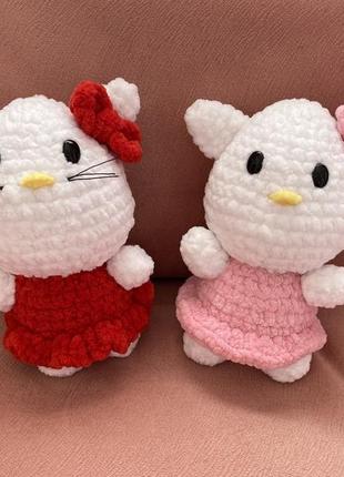 Плюшеві м‘які іграшки hello kitty хеллоу кітті ручної роботи в‘язані