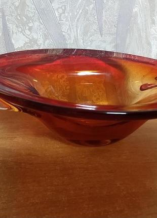 Ваза,конфетница,красное стекло.