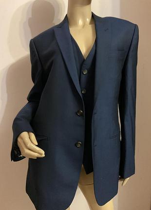 Чоловічий  жакет та жилетка /m-  l/ brend fellini вовна 50%