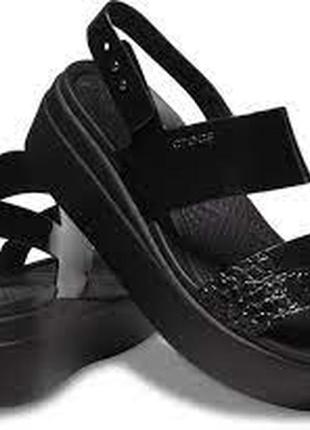 Женские босоножки crocs brooklyn croco shine low wedge w8, w9 оригинал2 фото