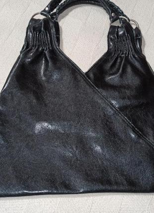 Сумка кожаная женская черная на плечо2 фото