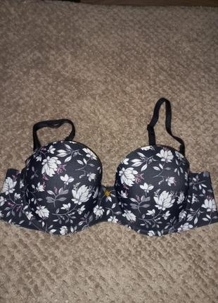 Бюстгальтер adrienne vittadini,75b