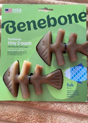 Іграшка для собак великих я маленьких порід benebone