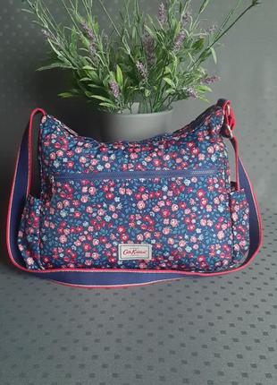 Красивая сумка в цветы фирмы cath kidston в новом состоянии1 фото