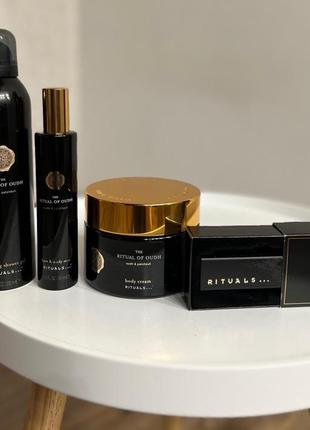 Коллекция oudh ✨ гель-пена foaming shower gel the ritual of oudh набор городов тела rituals hair&body mist oudh&patchouli the ritual of oudh 50 ml