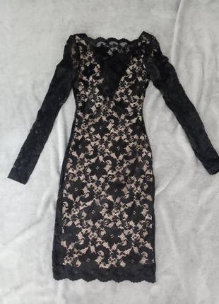 Елегантне плаття гіпюрову