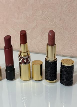 Помада для губ gucci beauty​ rouge de beauté brillant10 фото