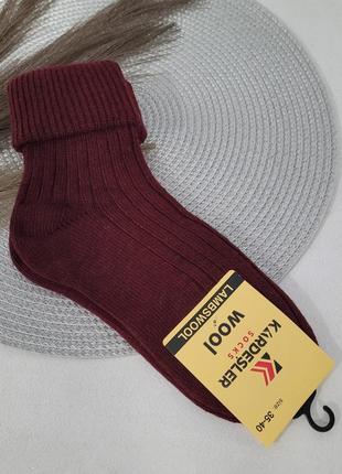 Трендові вовняні жіночі шкарпетки з відворотом1 фото
