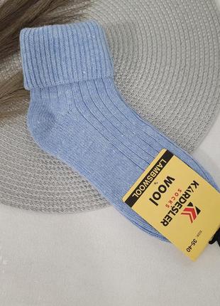 Трендові вовняні жіночі шкарпетки з відворотом3 фото