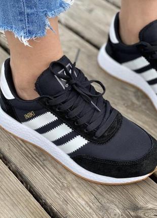 Кросівки класичні adidas iniki runner  black white  лёгкие текстильные кроссовки адидас иники чорные с белым1 фото