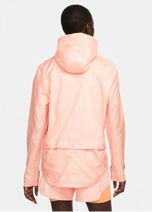 Куртка жіноча nike essential women's running jacket оригінал3 фото