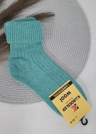 Трендовые шерстяные женские носки с отворотом5 фото