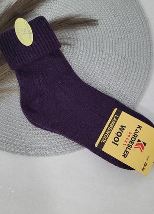 Трендовые шерстяные женские носки с отворотом7 фото