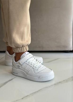 Женские кроссовки adidas forum full white      #адидас