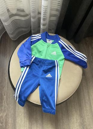 Костюм з утепленням adidas