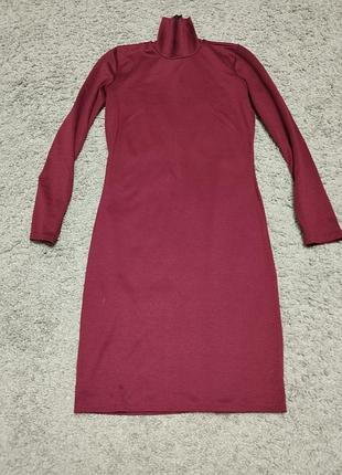 Длинное платье-миди гольф