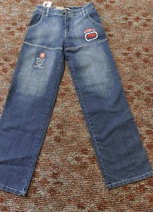 Джинсы женские.