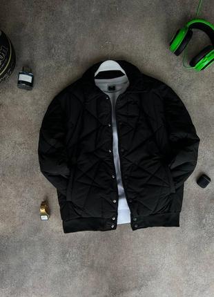 Куртка бомбер чорна