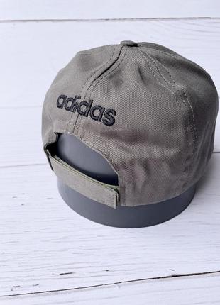 Кепка бейсболка adidas хакі чорна2 фото