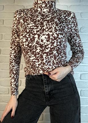 Трикотажный хлопковый гольф в животный принт, яркая трикотажная водолазка в принт сафари