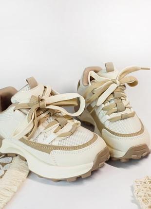 Дитячі кросівки для дівчинки3 фото