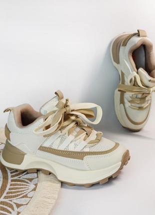 Детские кроссовки для девочки