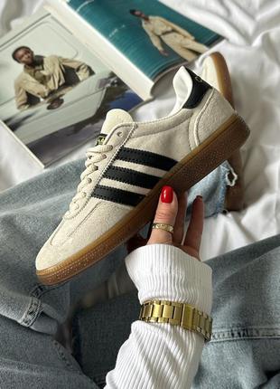 Шикарные женские кроссовки adidas spezial beige black бежевые3 фото