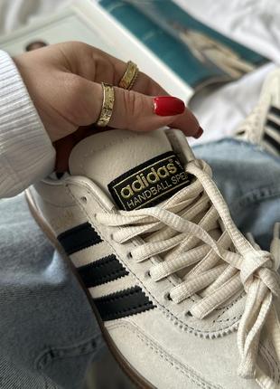 Шикарные женские кроссовки adidas spezial beige black бежевые8 фото