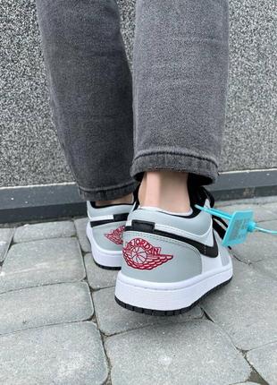 Женские и мужские кроссовки air jordan 1 low light smoke grey унисекс3 фото