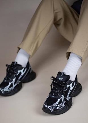 Balenciaga 3xl black white 🧭