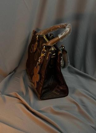 Классическая женская сумка из экокожи3 фото