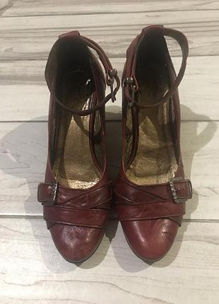 Жіночі шкіряні туфлі, розм.37, від ,arka’