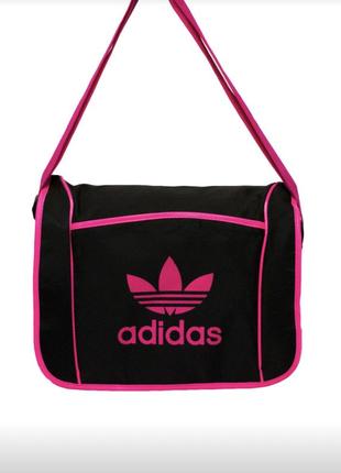 Новая спортивная сумка с модным логотипом.