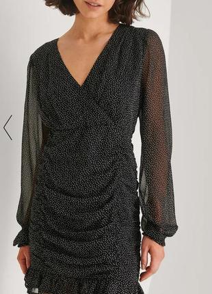 Сукня зі зборами  чорна в горох