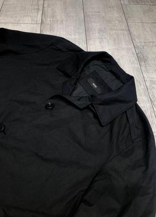 Черное нейлонове пальто мужское hugo boss6 фото