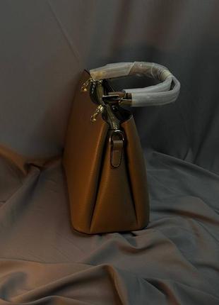 Класична жіноча сумка з екошкіри4 фото