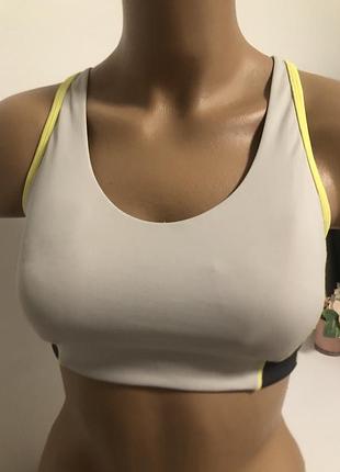 Топ спортивный