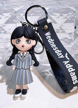 Уэнсдей аддамс wednesday аddams брелок. фигурка-брелок венсдей wednesday