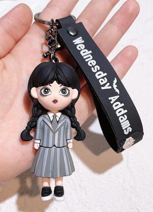 Венсдей аддамс wednesday addams брелок. фігурка-брелок венсдей wednesday