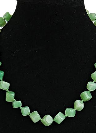 Намисто нефрит